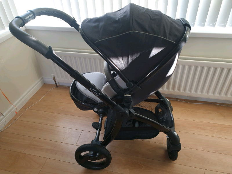 gumtree egg pram